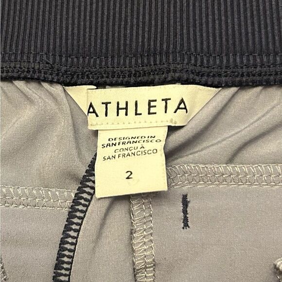 Athleta Brooklyn Ankle Pants in Captivate Chrome Blue Print Size 2 style 837436 - Picture 13 of 13
